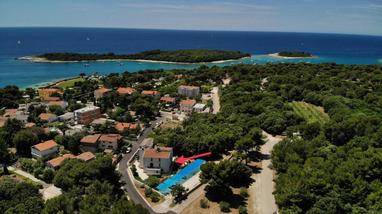 Predivan Novouredeni Apartman U Blizini Mora Banjole Bagian luar foto